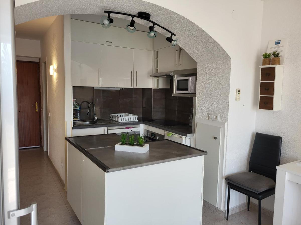 Tres Bel Avec Piscine Apartment *